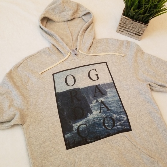 O'Grada LIMITED EDITION Short Sleeved Hoodie - Picture 2 of 3